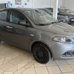 LANCIA YPSILON 1.0 FIREFLY S&S HYBRID SILVER MY22 full