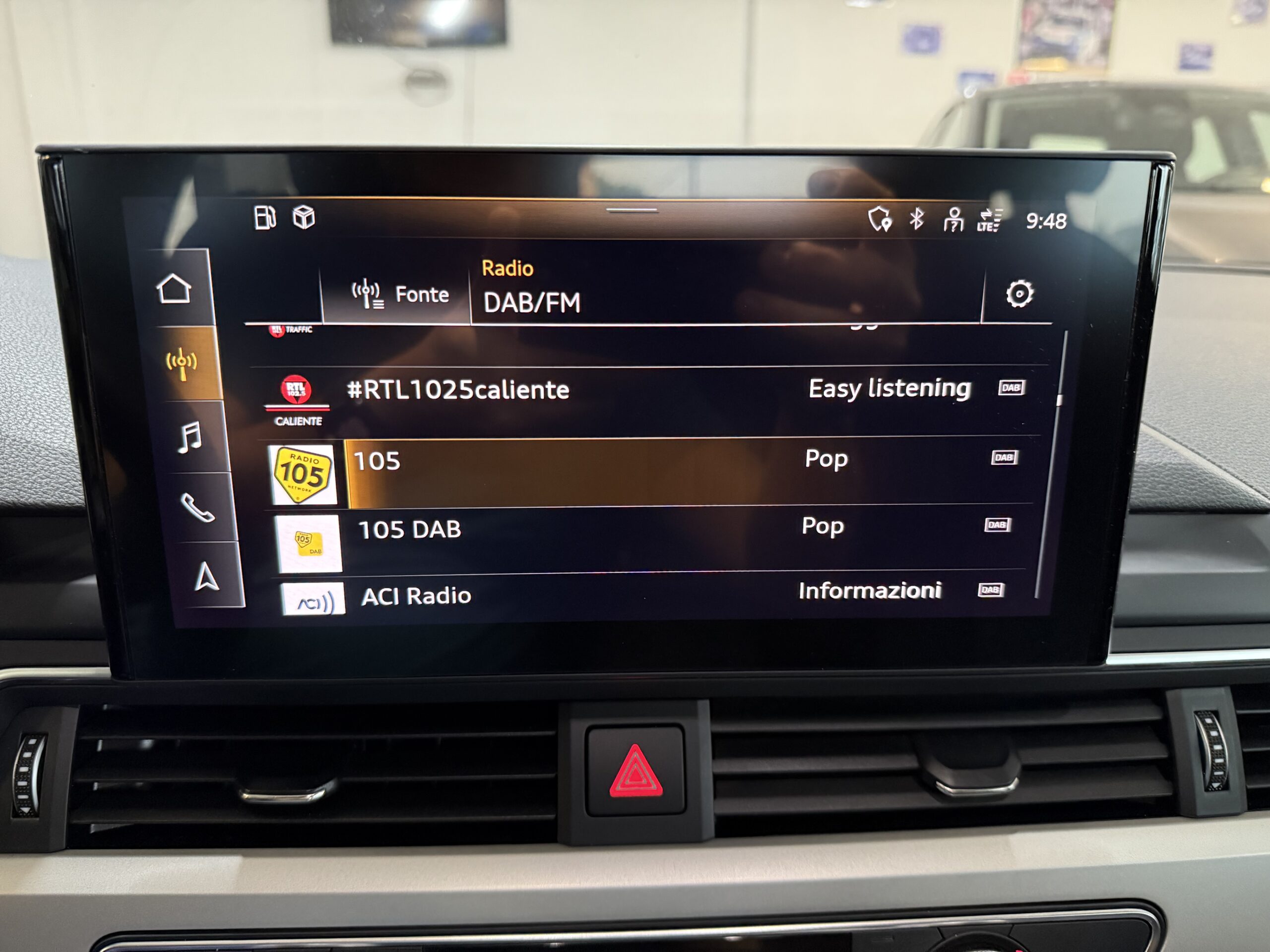 AUDI A4 AVANT 40 2.0 TDI BUSINES ADVANC S-TRONIC 204 CV full