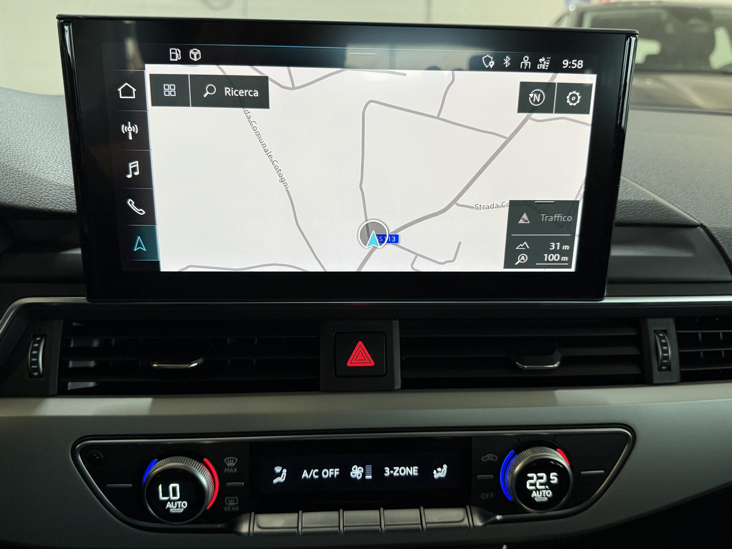 AUDI A4 AVANT 40 2.0 TDI BUSINES ADVANC S-TRONIC 204 CV full
