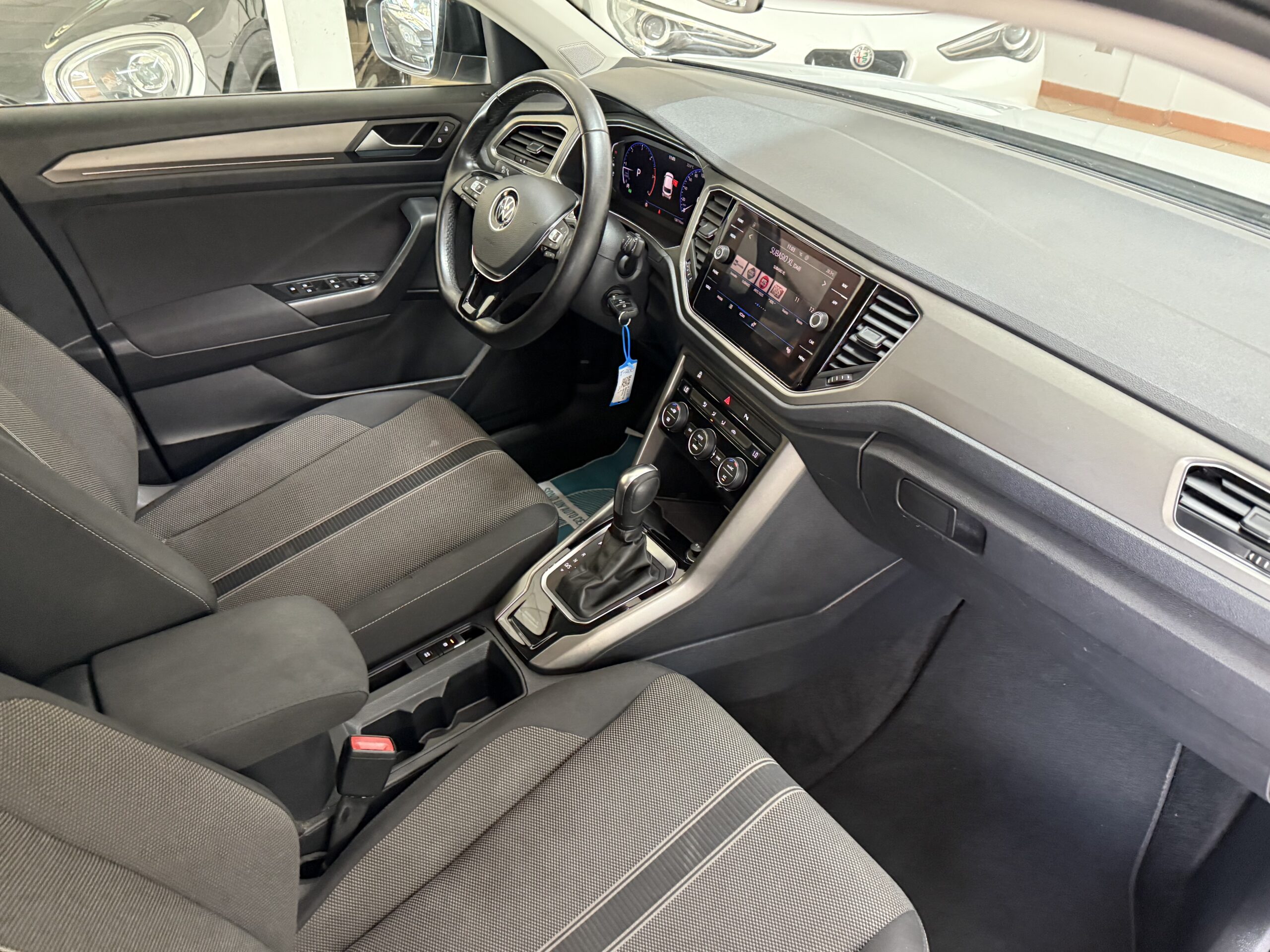 VOLKSWAGEN T-ROC 2.0 TDI SCR 150 CV DSG STYLE BLUEMOTION TECHNOLOGY full