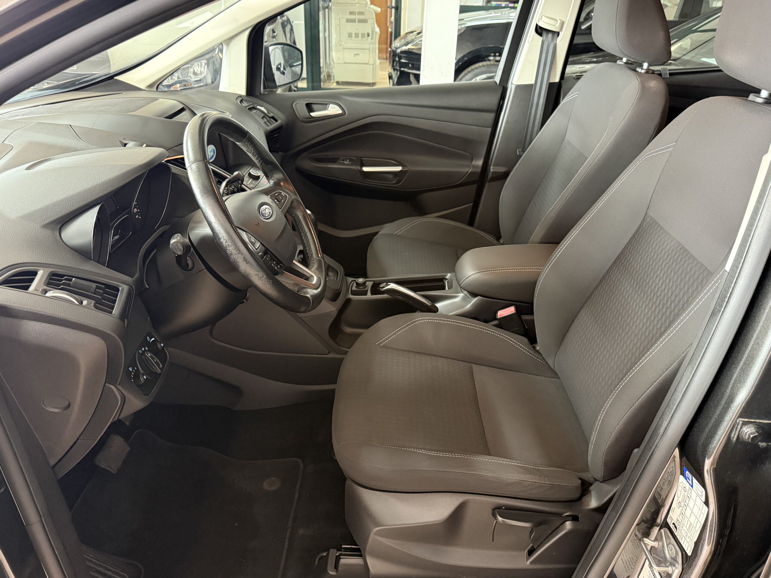 FORD C-MAX 1.5 TDCI POWERSHIFT 120 CV TITANIUM full