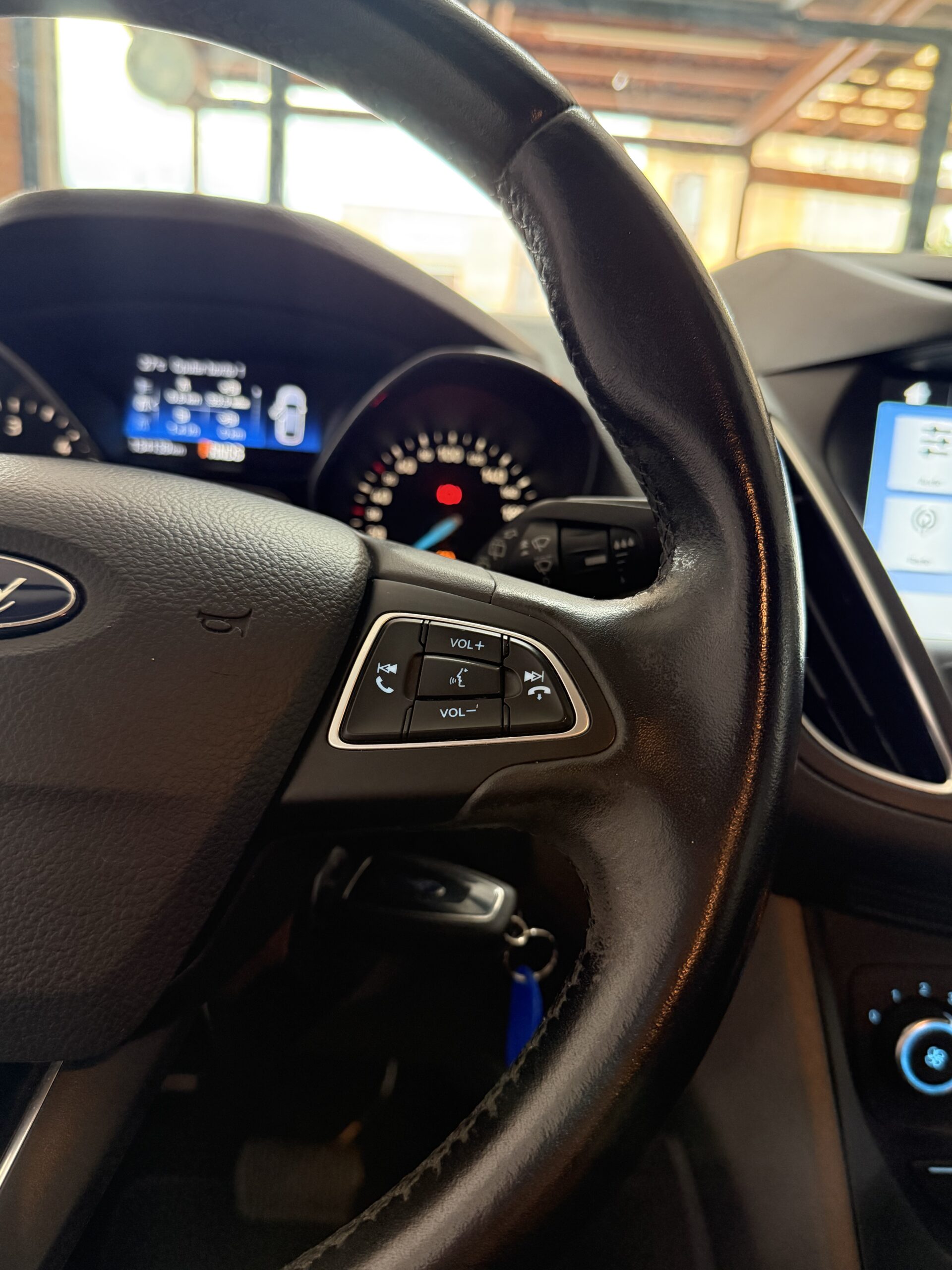 FORD C-MAX 1.5 TDCI POWERSHIFT 120 CV TITANIUM full