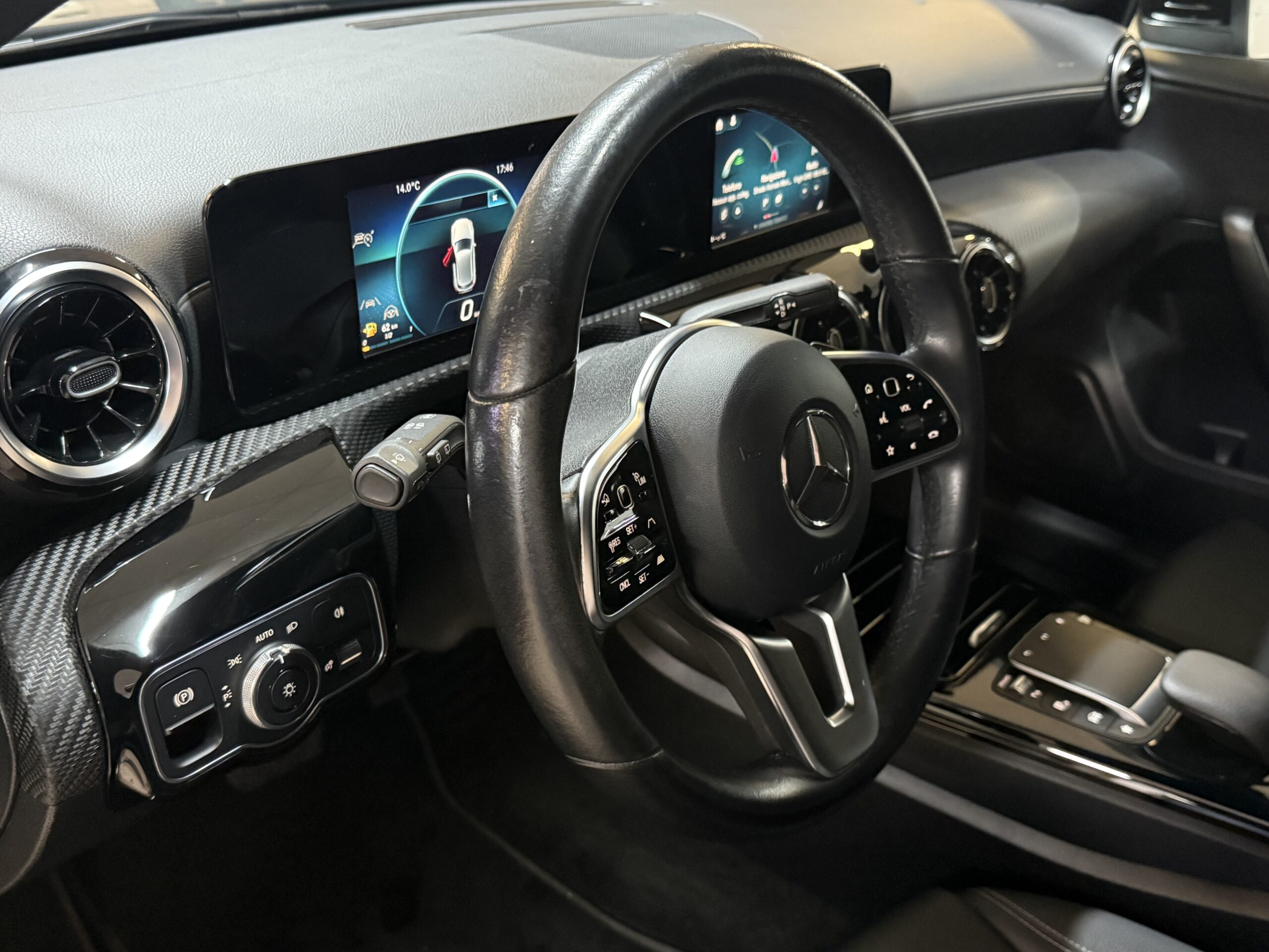 MERCEDES CLASSE A180d BUSINESS AUTOMATIC 2.0D 116CV XENO/PELLE/NAVI full