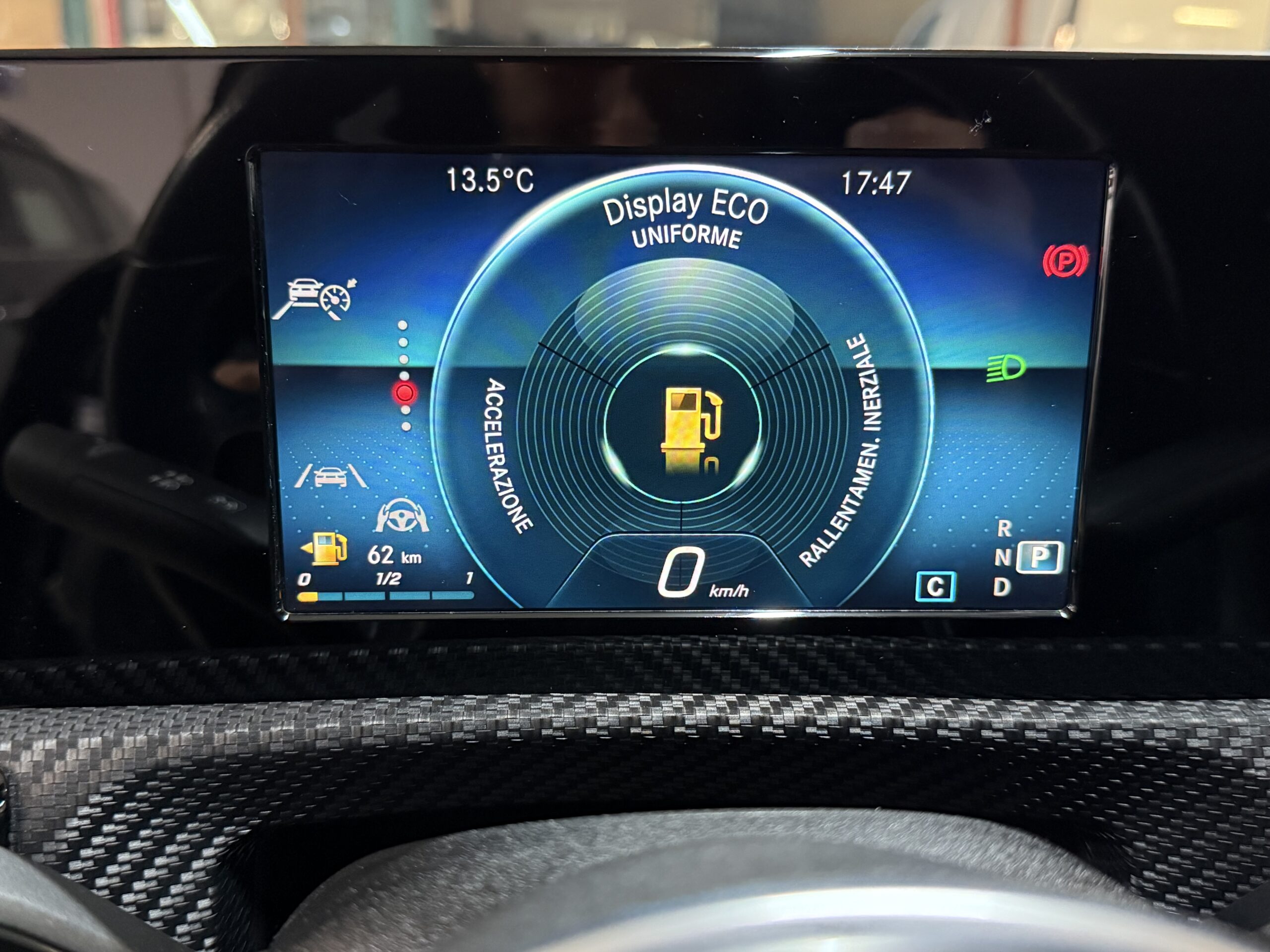 MERCEDES CLASSE A180d BUSINESS AUTOMATIC 2.0D 116CV XENO/PELLE/NAVI full