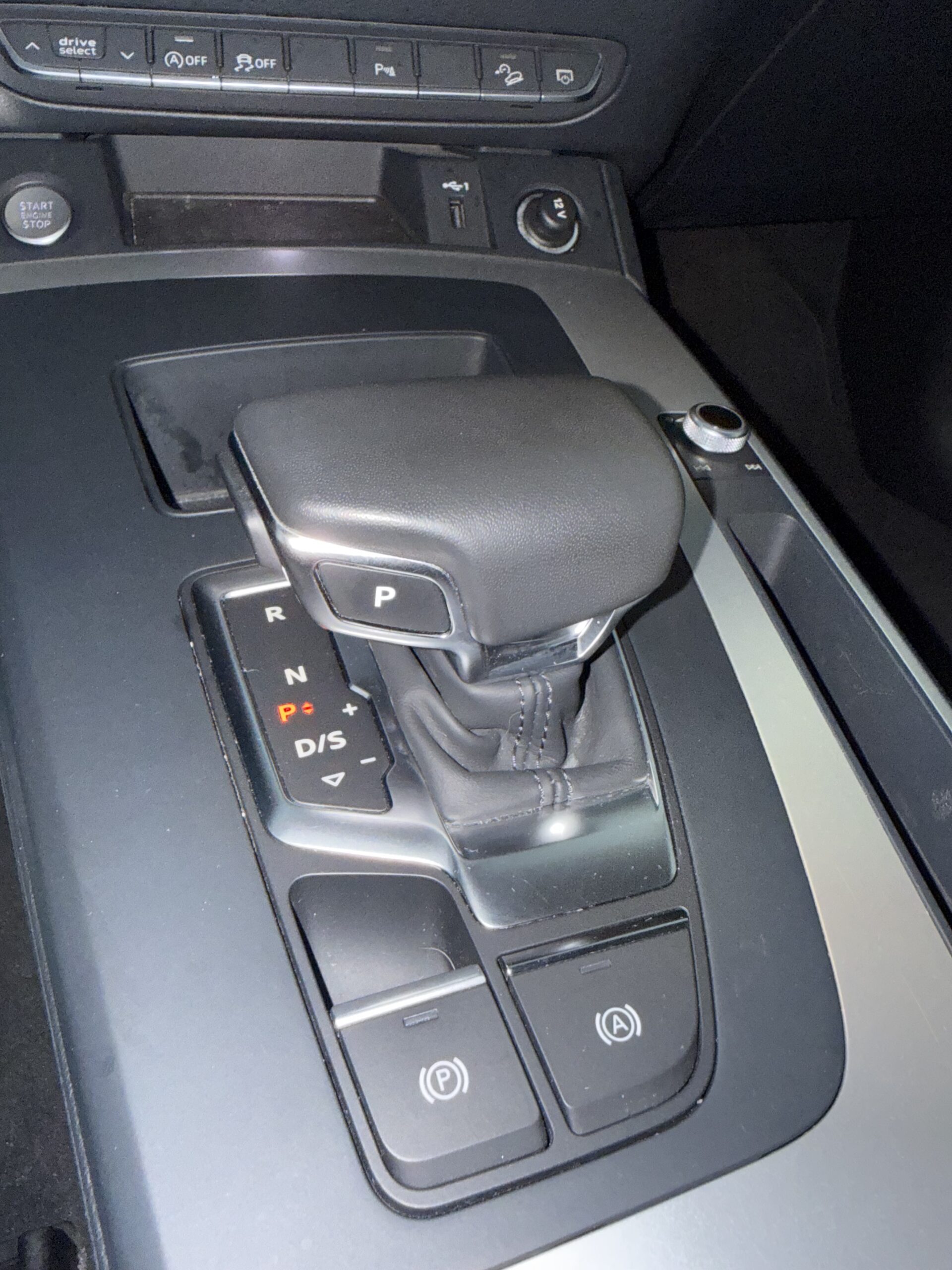 AUDI Q5 35 TDI BUSINESS ADVANCE S TRONIC MY 22 full
