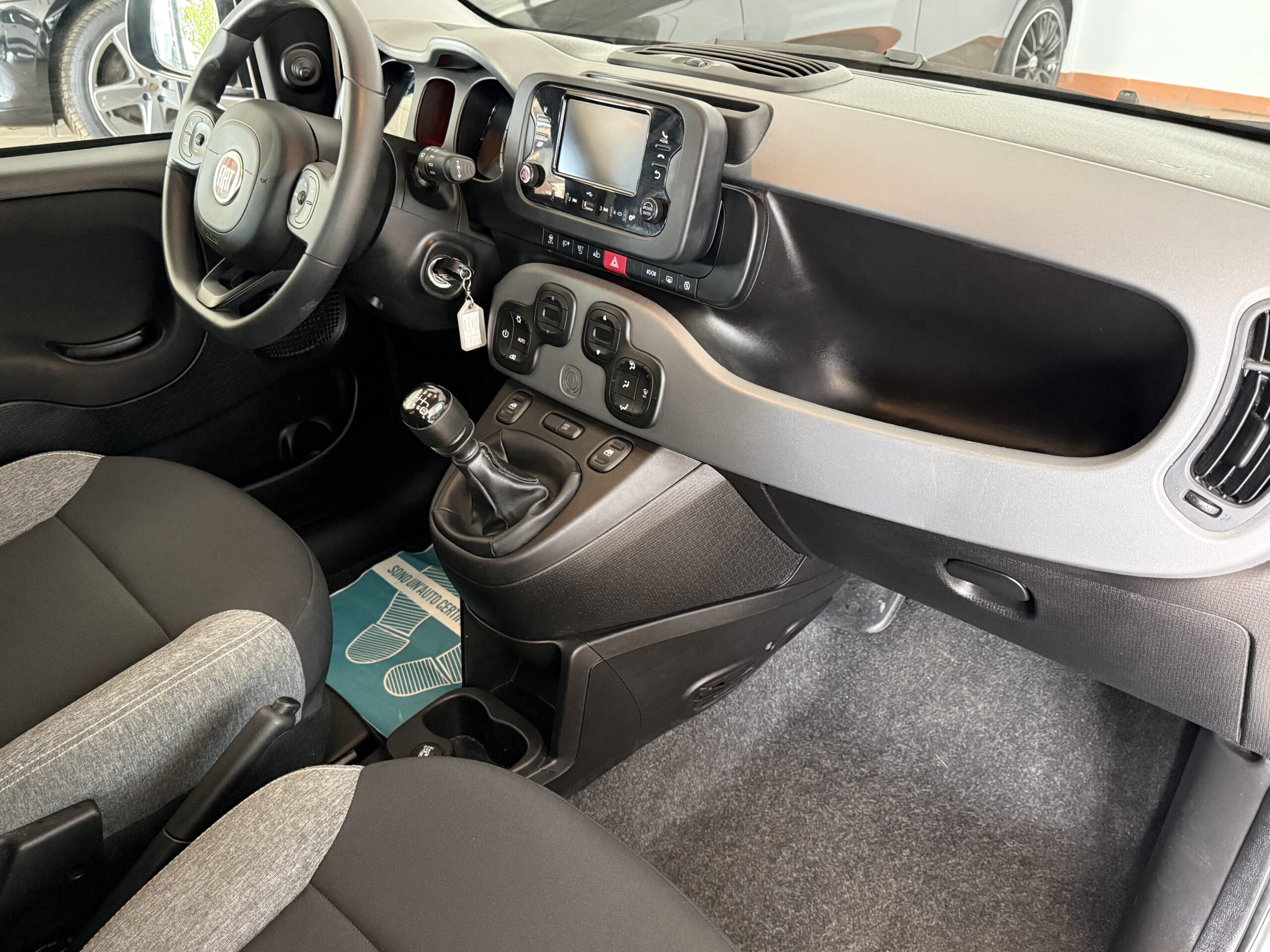 FIAT PANDA 1.0 FIREFLY HYBRID CITY LIFE MY23 full