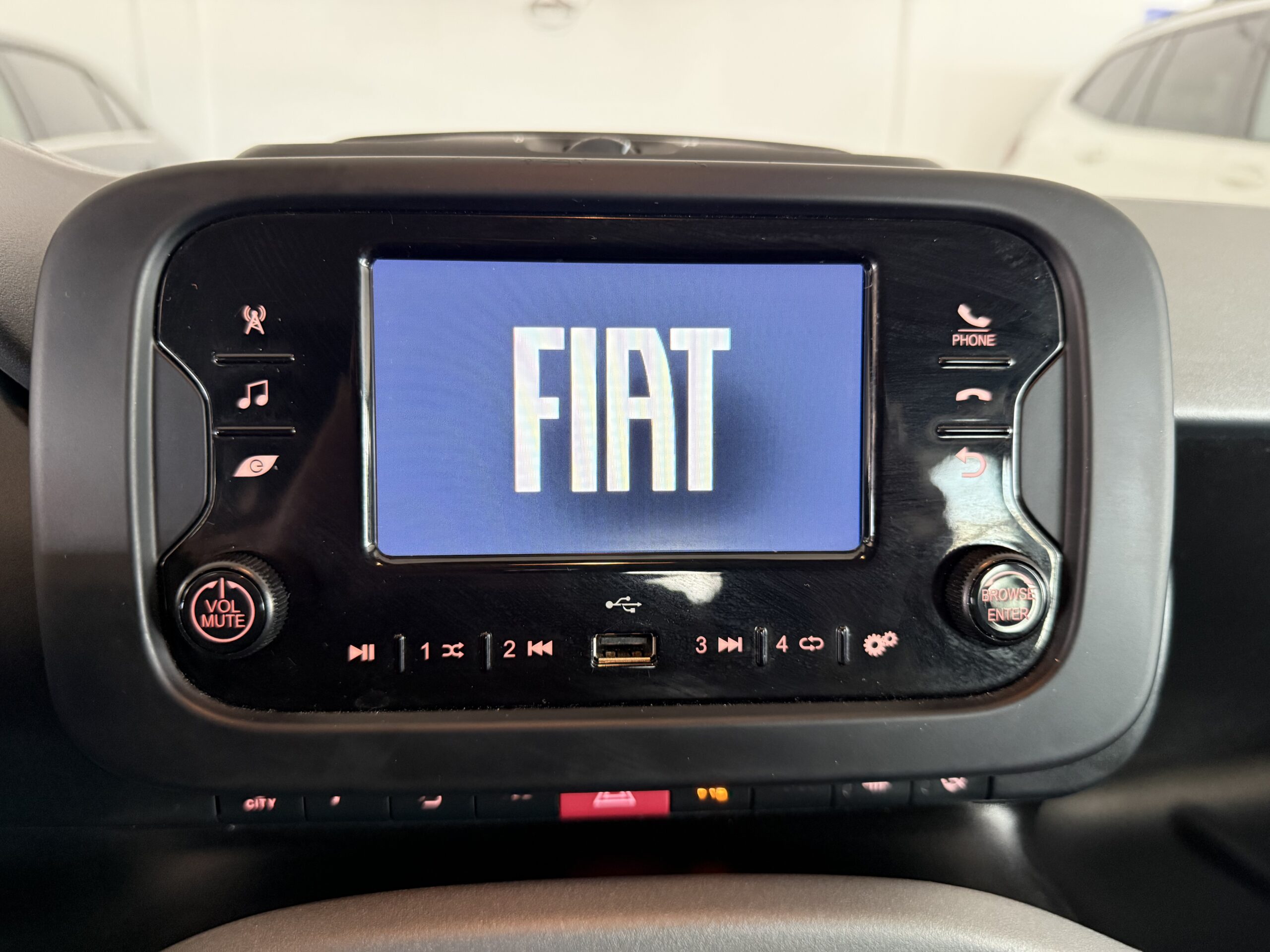 FIAT PANDA 1.0 FIREFLY HYBRID CITY LIFE MY23 full