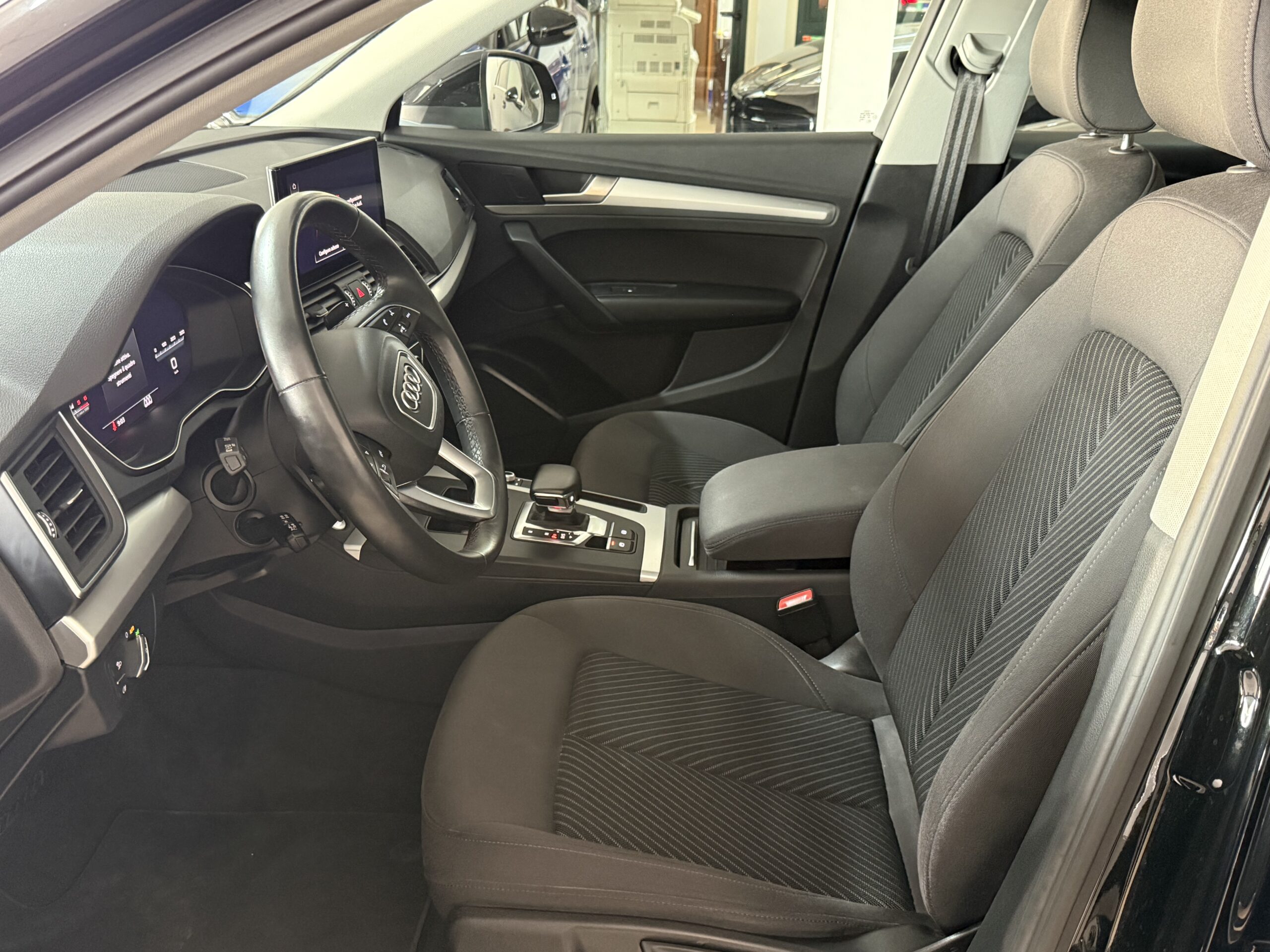 AUDI Q5 35 TDI BUSINESS ADVANCE S TRONIC MY 22 full