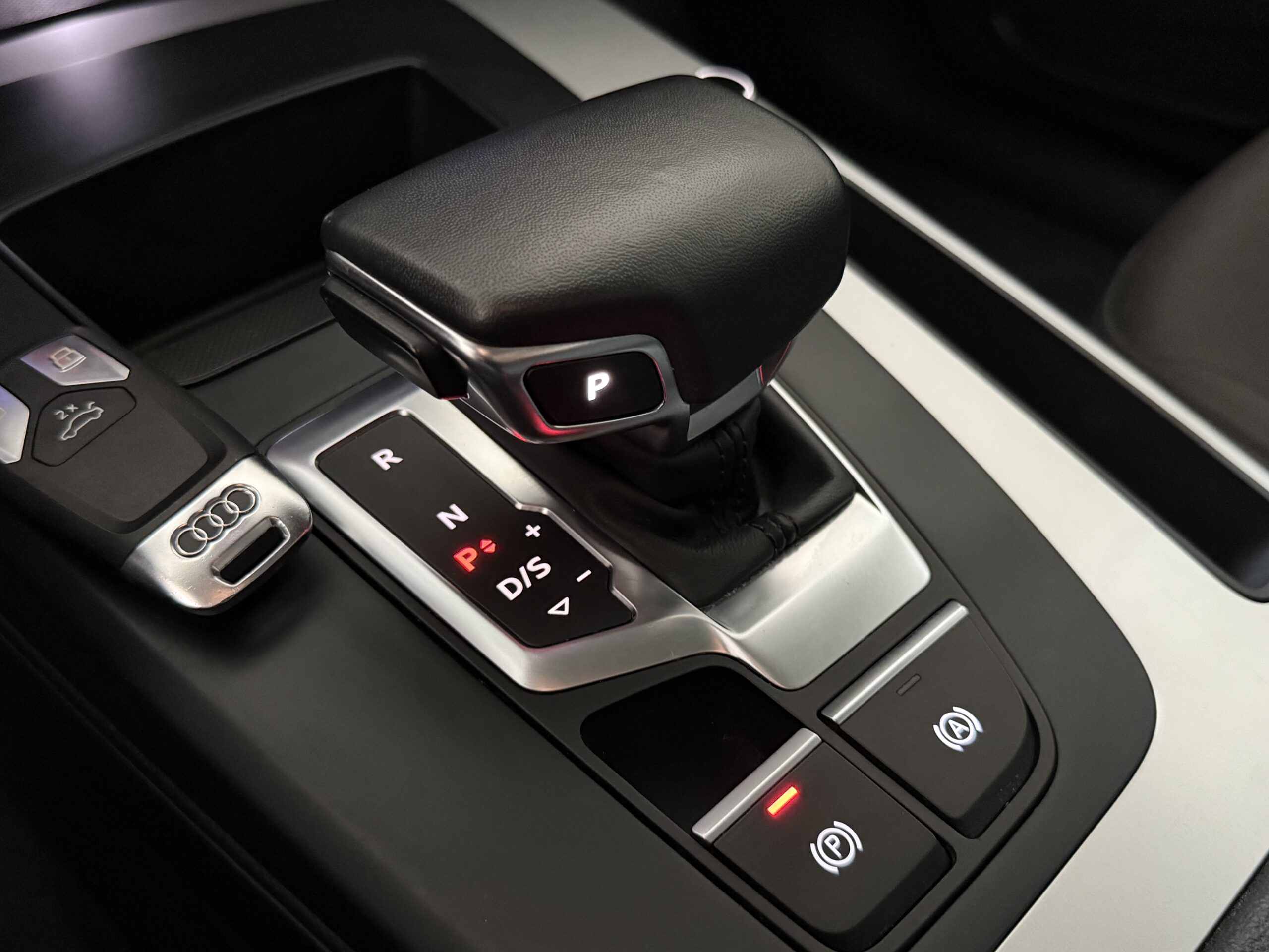 AUDI Q5 35 TDI BUSINESS ADVANCE S TRONIC MY 22 full