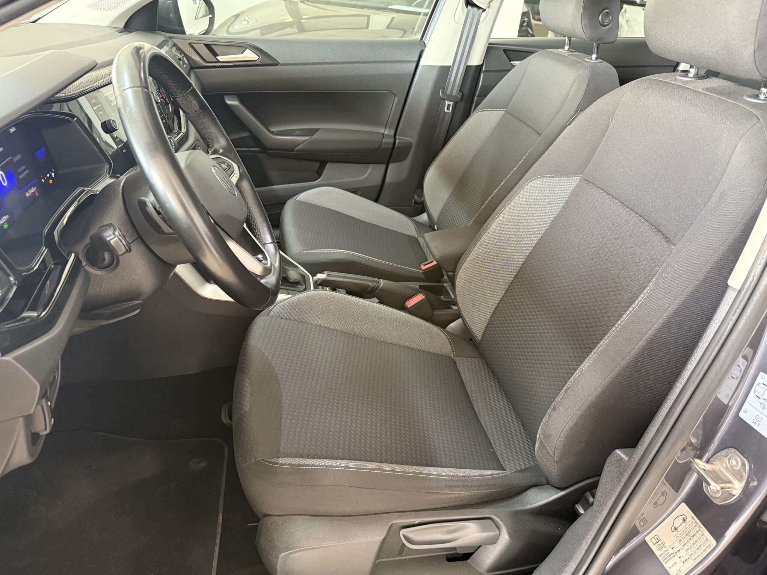 VOLKSWAGEN TAIGO 1.0 TSI LIFE DSG 110 CV full